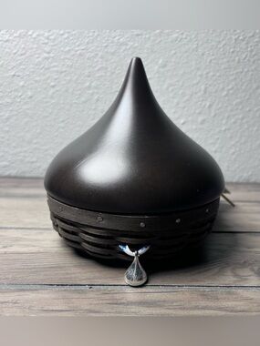 Longaberger NIB Hershey’s Kisses Sweetheart Basket COMBO Lid, Liner, Tie-On 2009